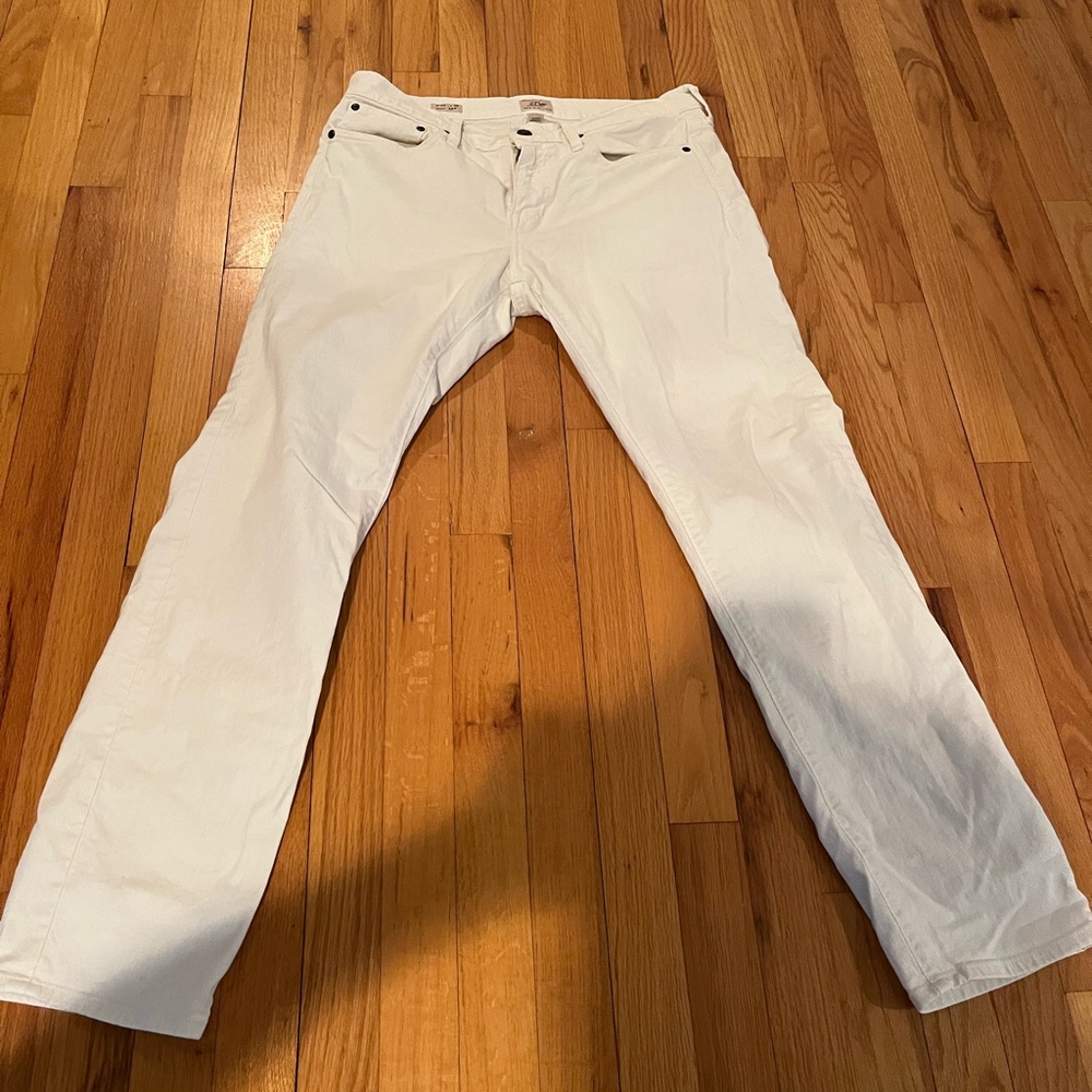 White J Crew straight slim fit jeans 33x32